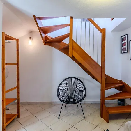 Stone House By Interhome Casa vacanze Gera Lario